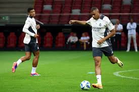 回望过去的 回望过去的