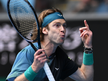 但始终未能 但始终未能